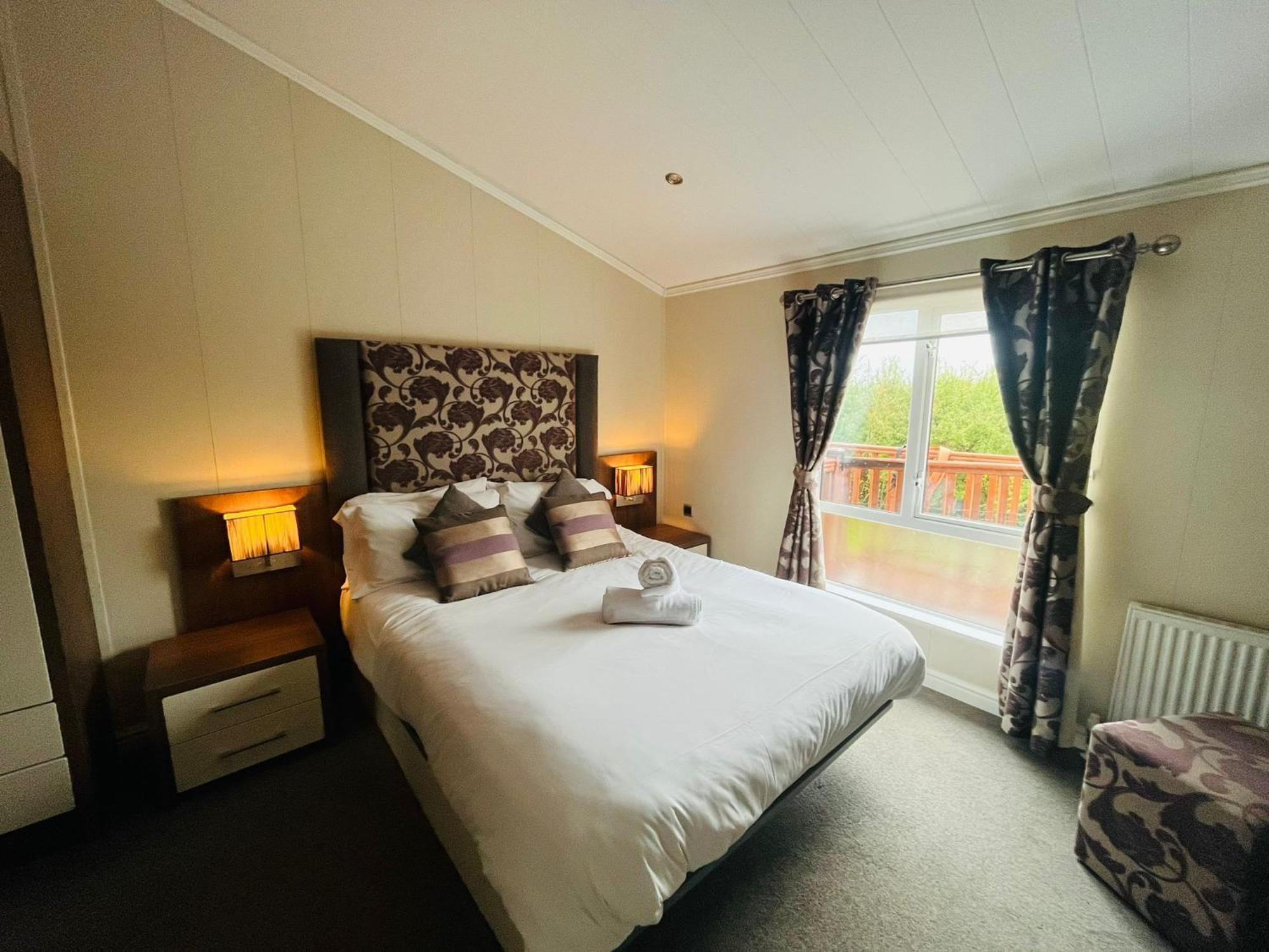 Long Meadow Lodge With Hot Tub Malton Buitenkant foto